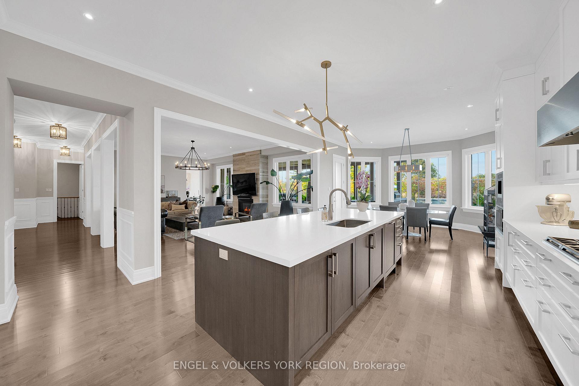 Photo 20 of 24 James Stokes Court, King, King City — HOMEH
