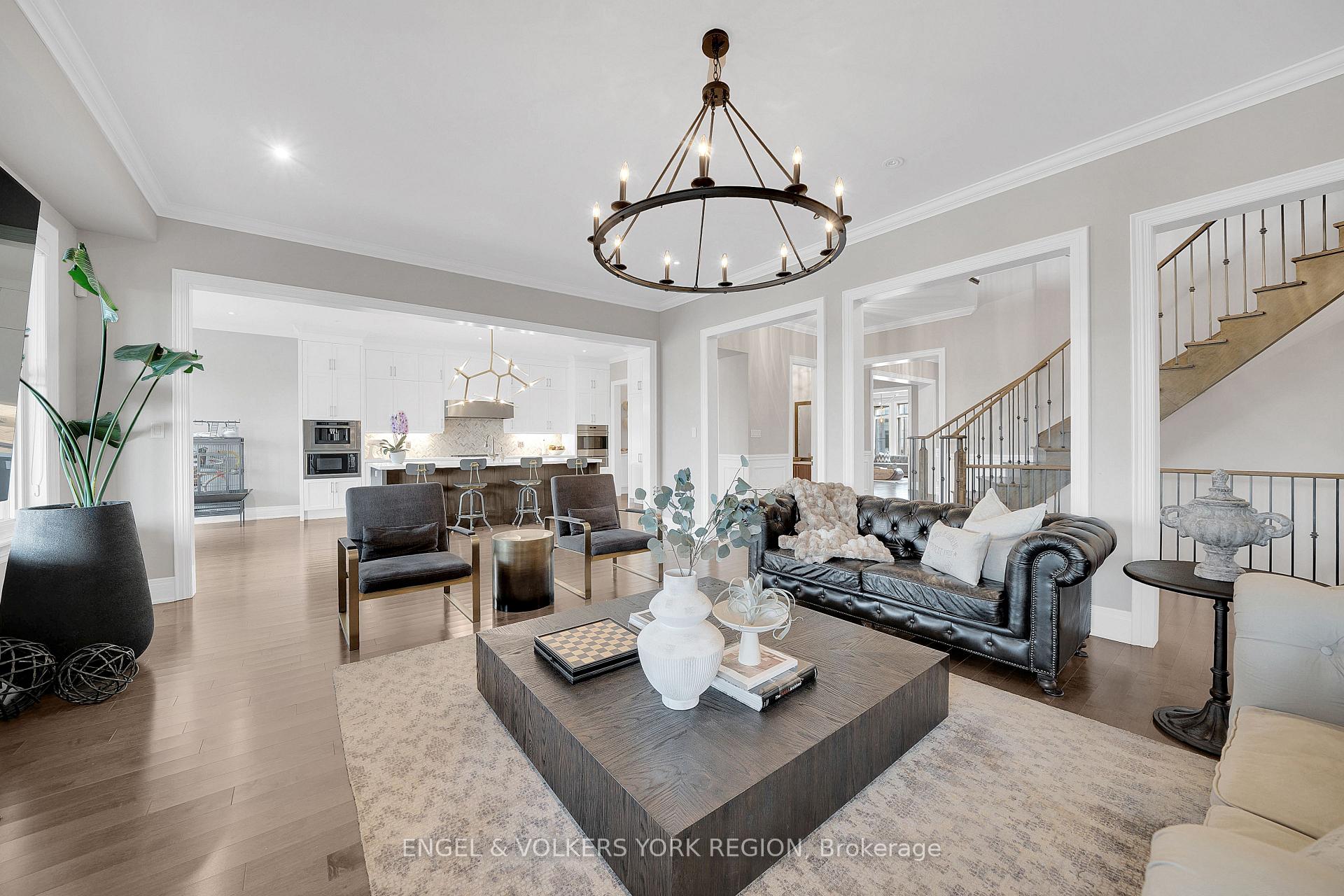 Photo 25 of 24 James Stokes Court, King, King City — HOMEH