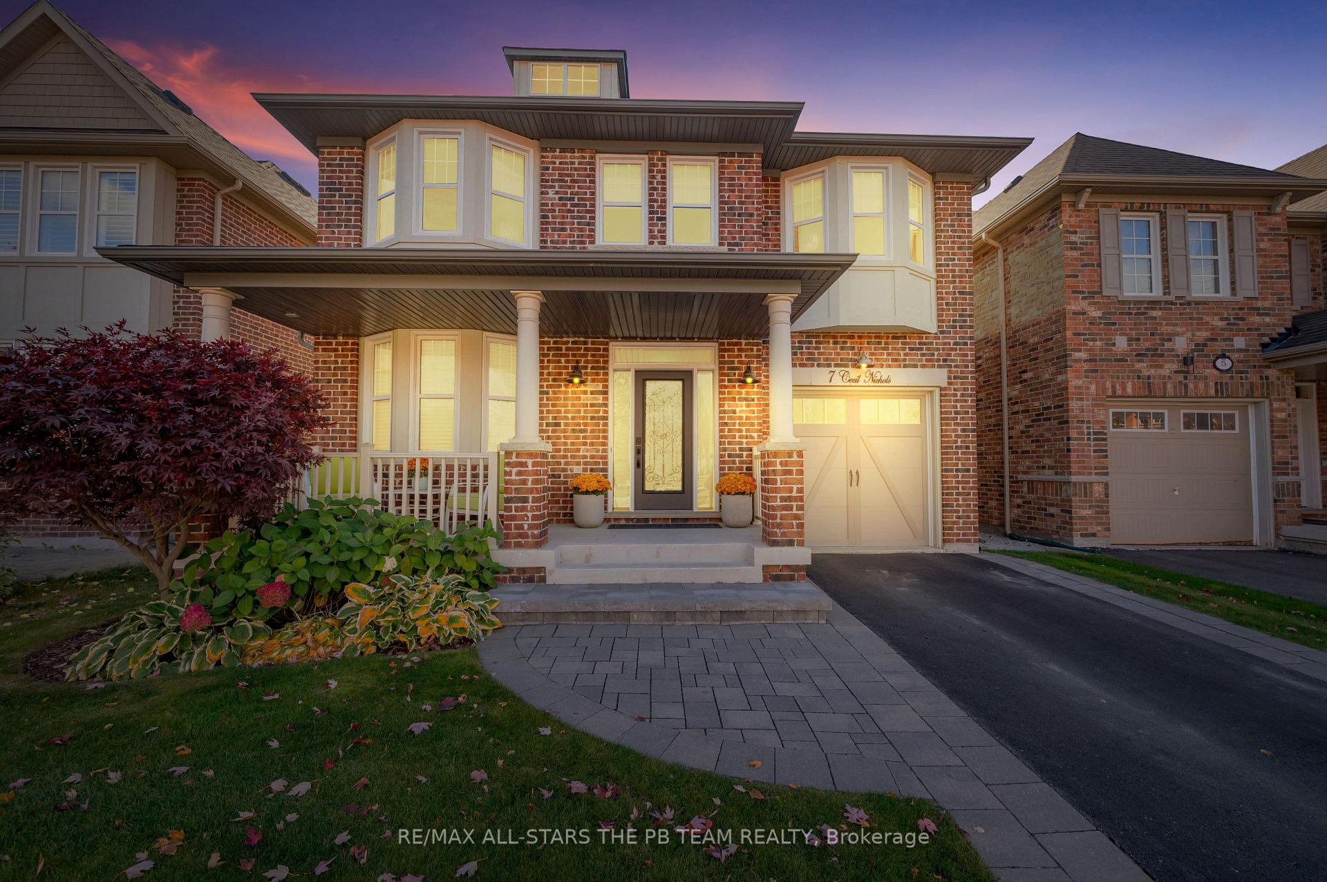 Photo 2 of 7 Cecil Nichols Avenue, Markham, Victoria Manor-Jennings Gate — HOMEH