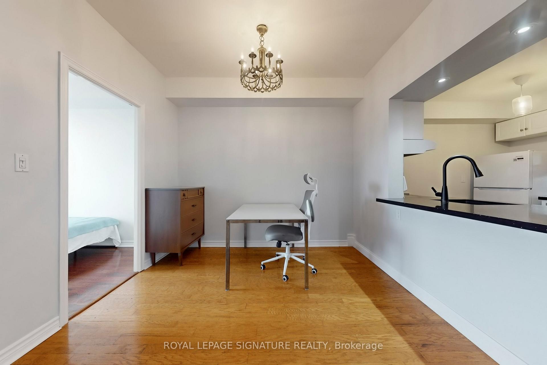 Photo 2 of Unit 310, 1750 Bayview Avenue, Toronto, Mount Pleasant East — HOMEH