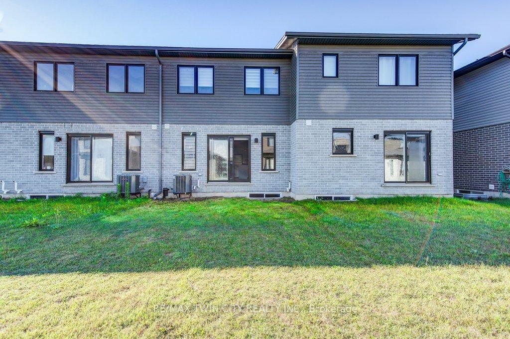 Photo 20 of 38 Wilkinson Avenue, Cambridge — HOMEH