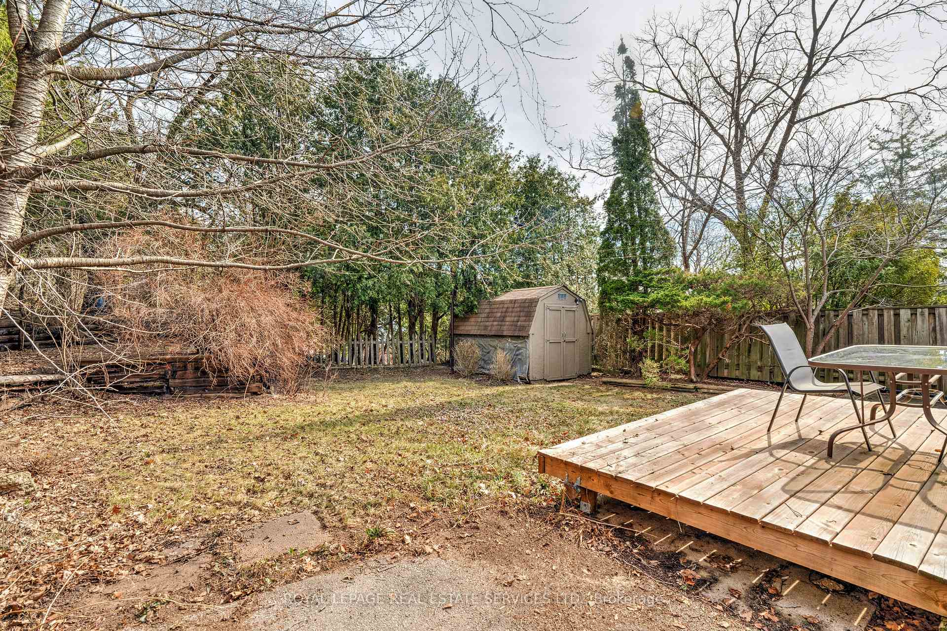 Photo 17 of 10 Linda Court, Hamilton, Dundas — HOMEH