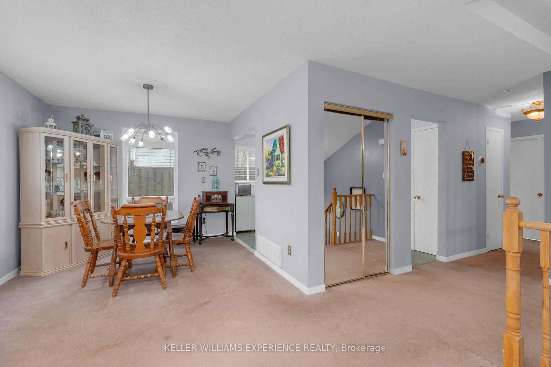 Photo 7 of 69 McConkey Place, Barrie, Allandale Heights — HOMEH