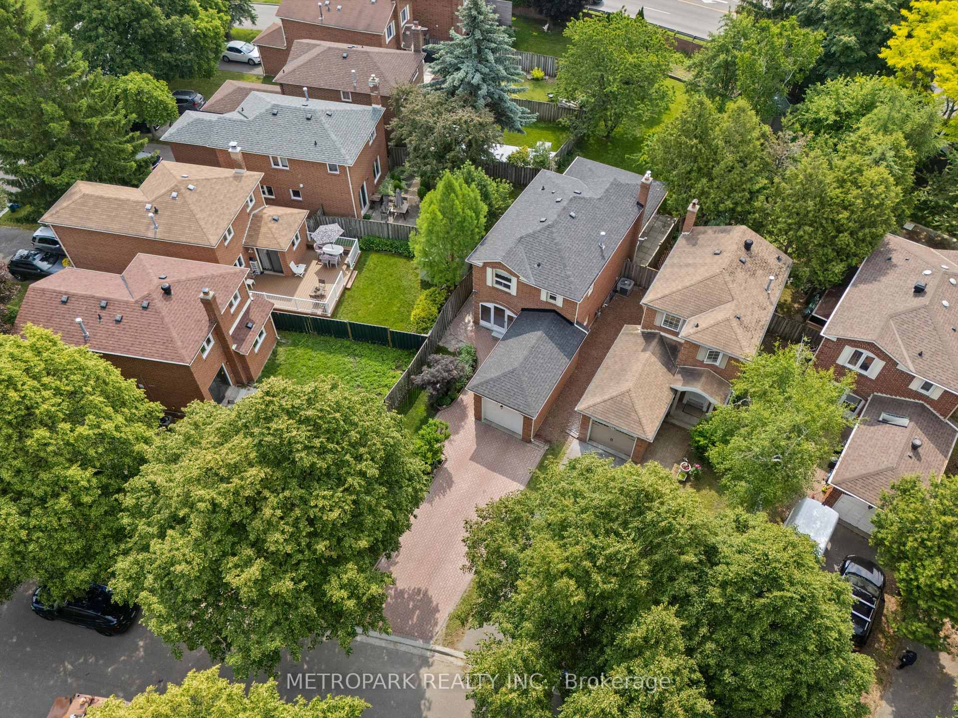 Photo 8 of 7 Miley Drive, Markham, Markville — HOMEH