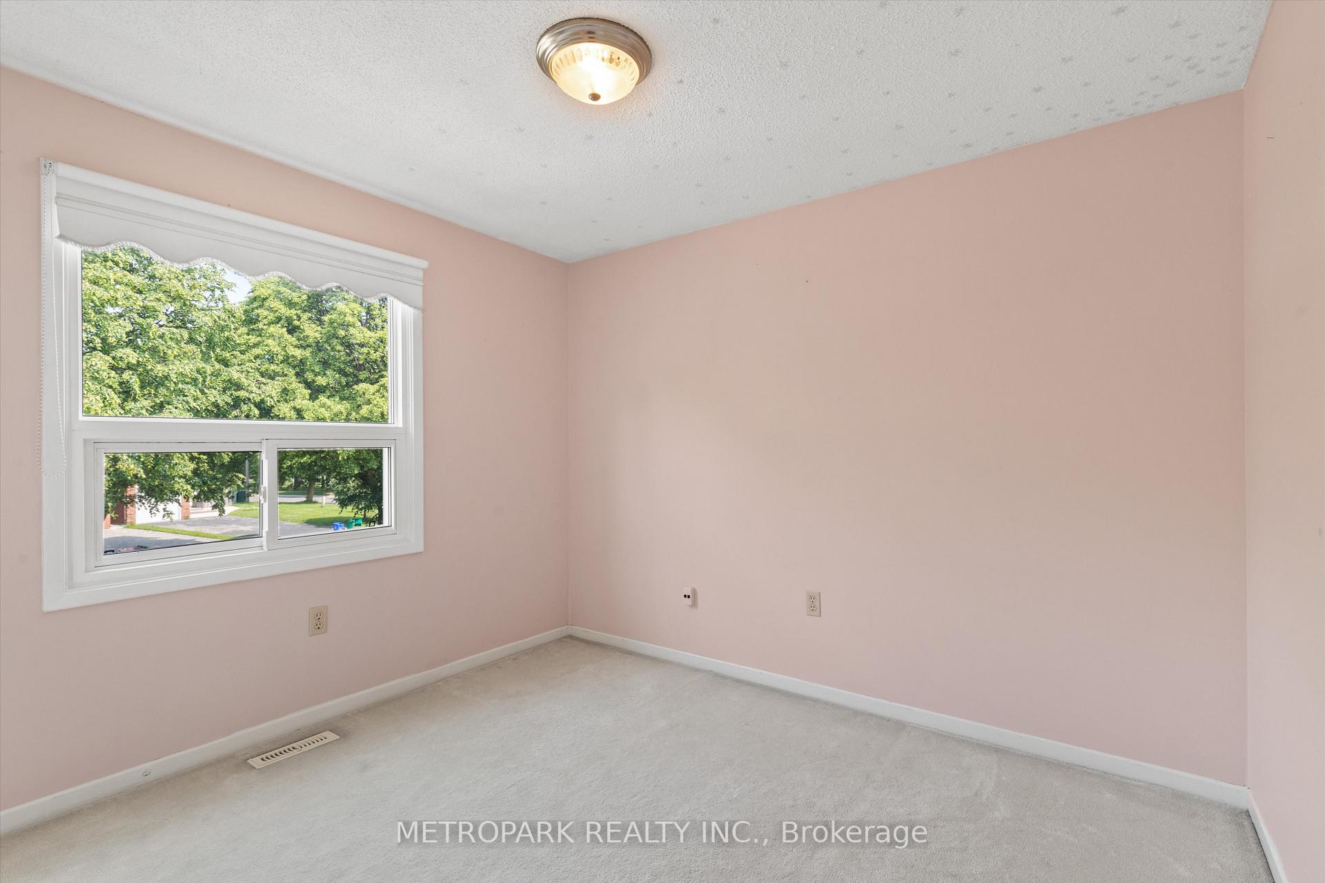 Photo 34 of 7 Miley Drive, Markham, Markville — HOMEH