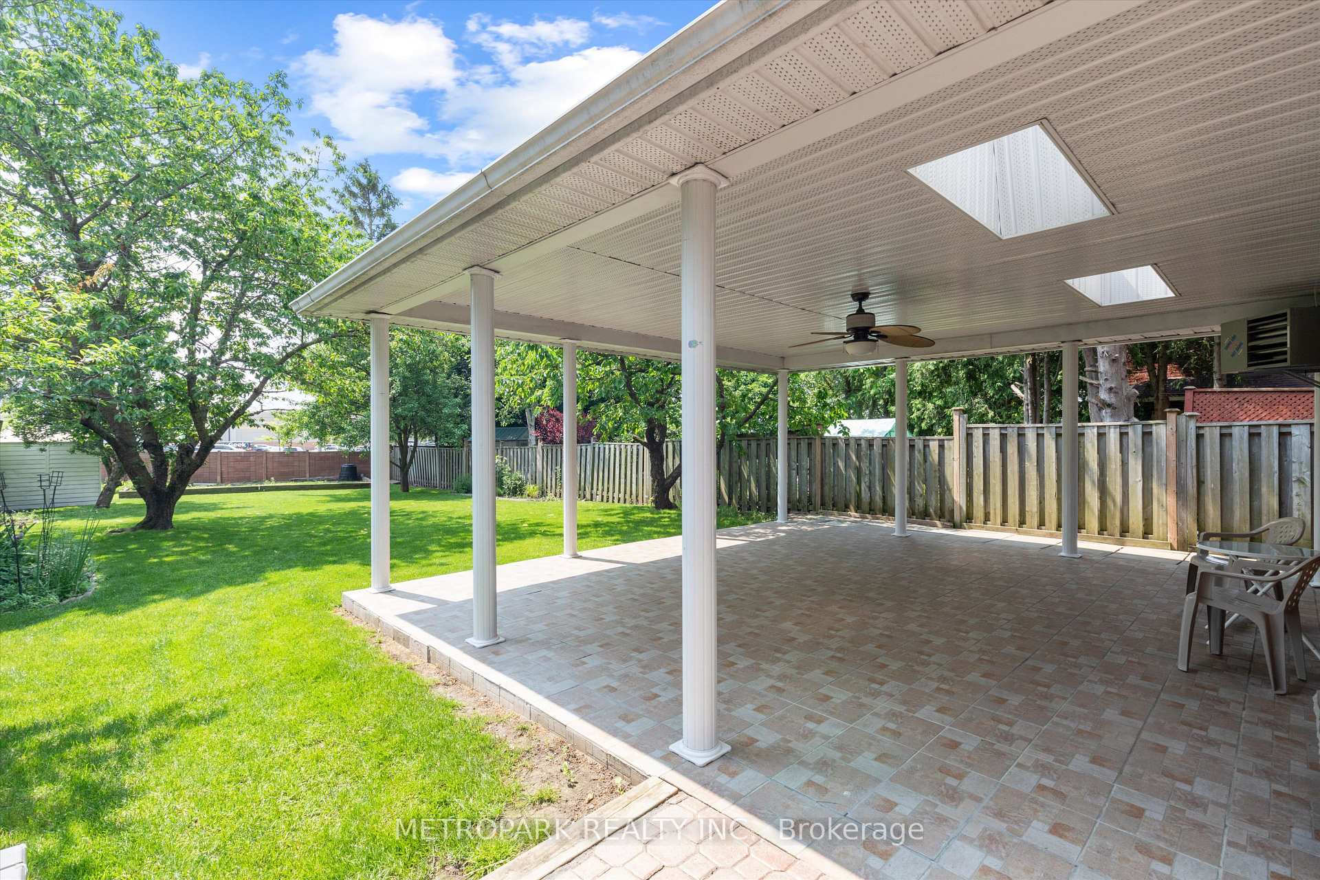 Photo 21 of 7 Miley Drive, Markham, Markville — HOMEH