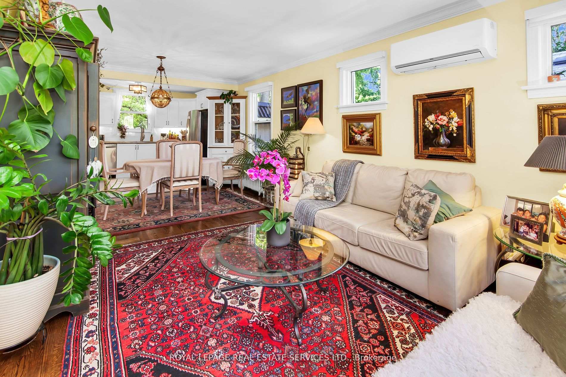 Photo 7 of 29 Connaught Avenue, Aurora, Aurora Village — HOMEH