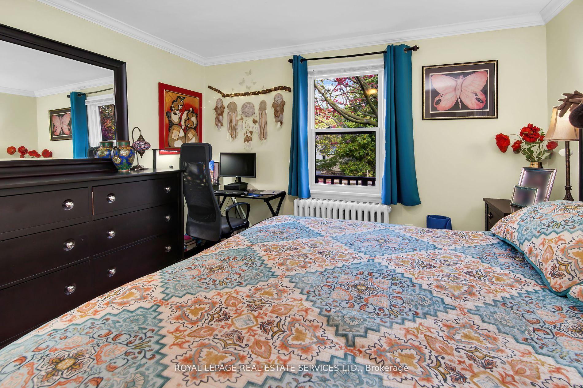Photo 21 of 29 Connaught Avenue, Aurora, Aurora Village — HOMEH