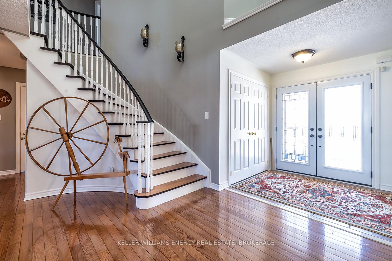 Photo 3 of 265 Baldwin Street, Clarington, Newcastle — HOMEH