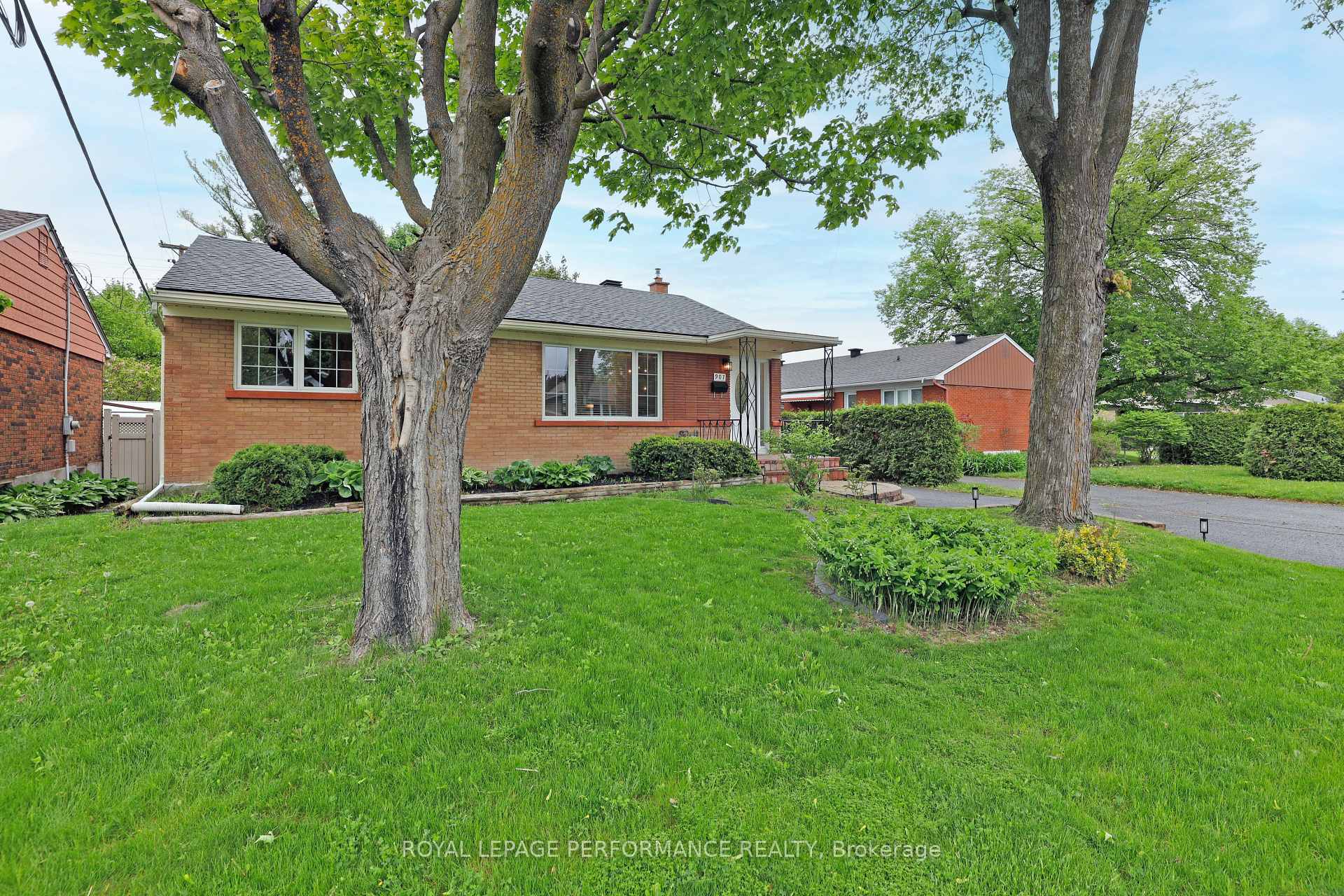 Photo 22 of 907 Elsett Drive, Ottawa, Elmvale Acres/Urbandale — HOMEH