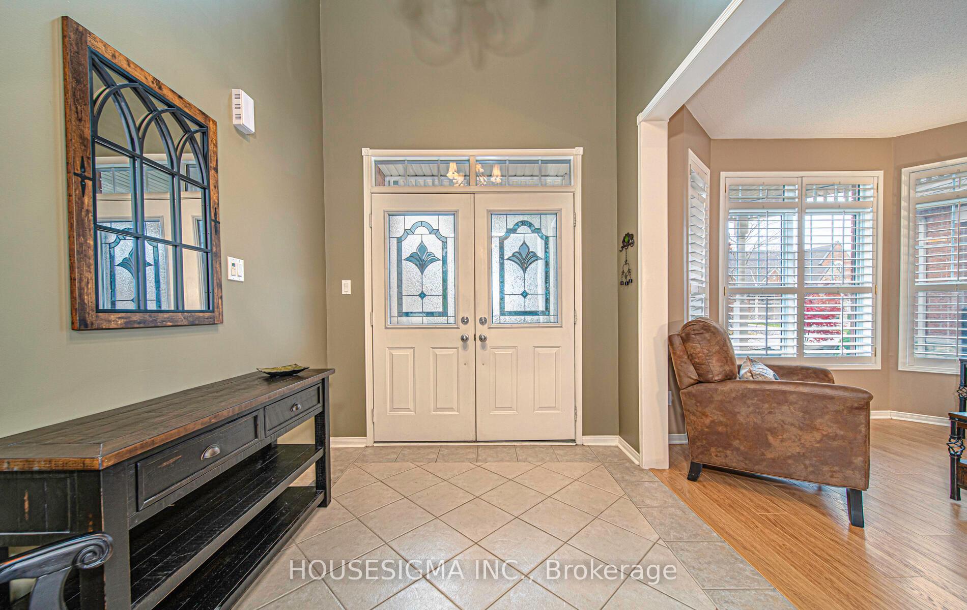 Photo 3 of 58 Joseph Street, Uxbridge — HOMEH