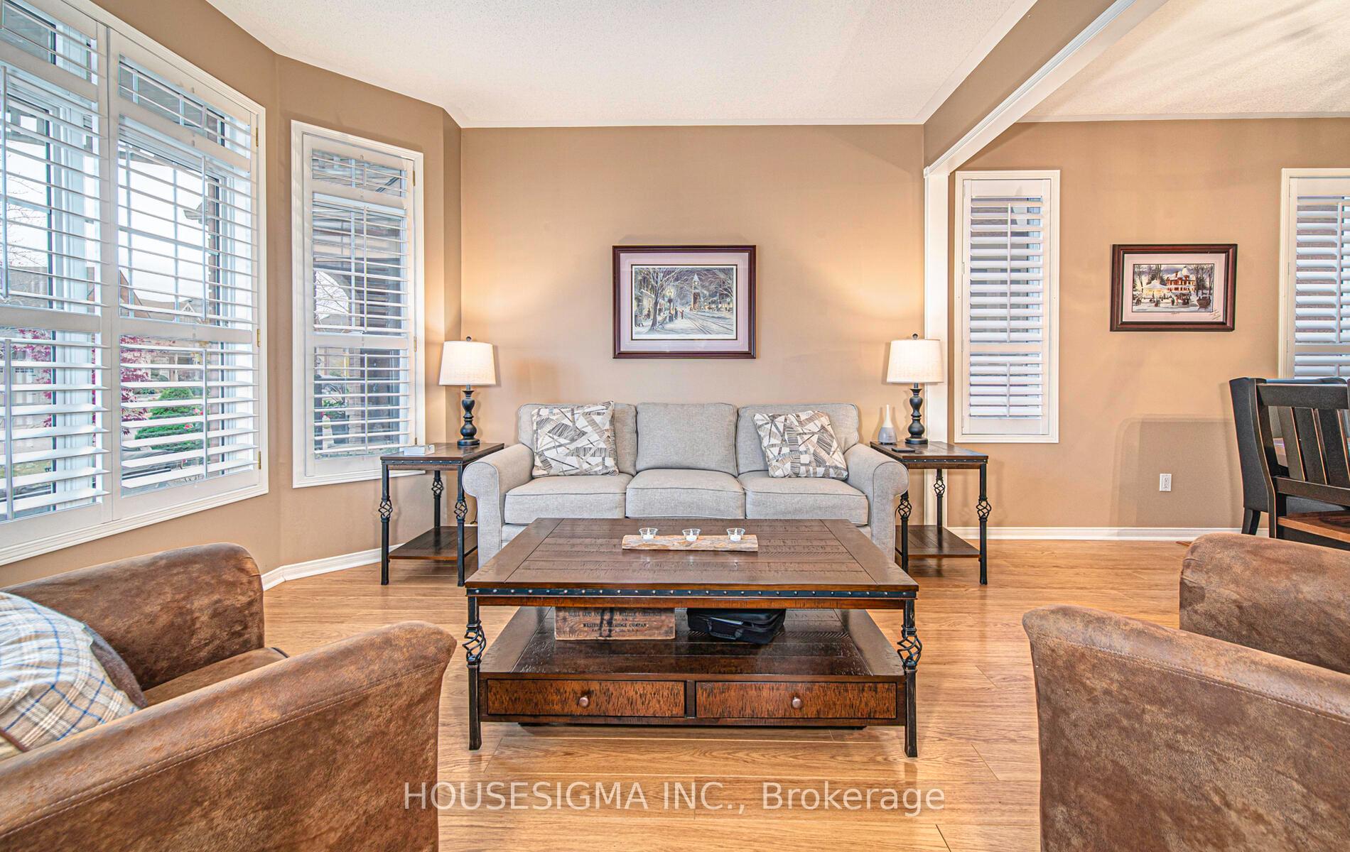 Photo 7 of 58 Joseph Street, Uxbridge — HOMEH
