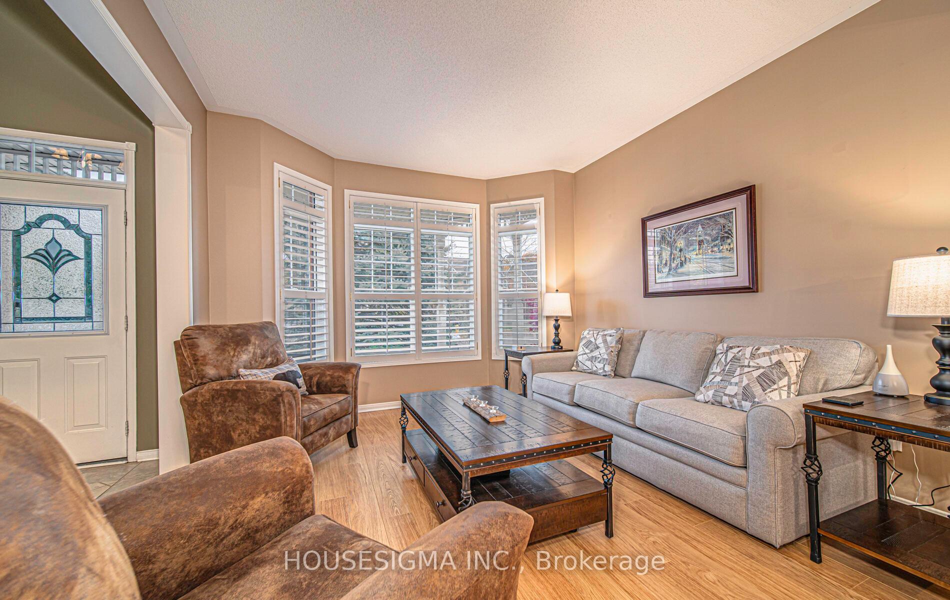 Photo 8 of 58 Joseph Street, Uxbridge — HOMEH