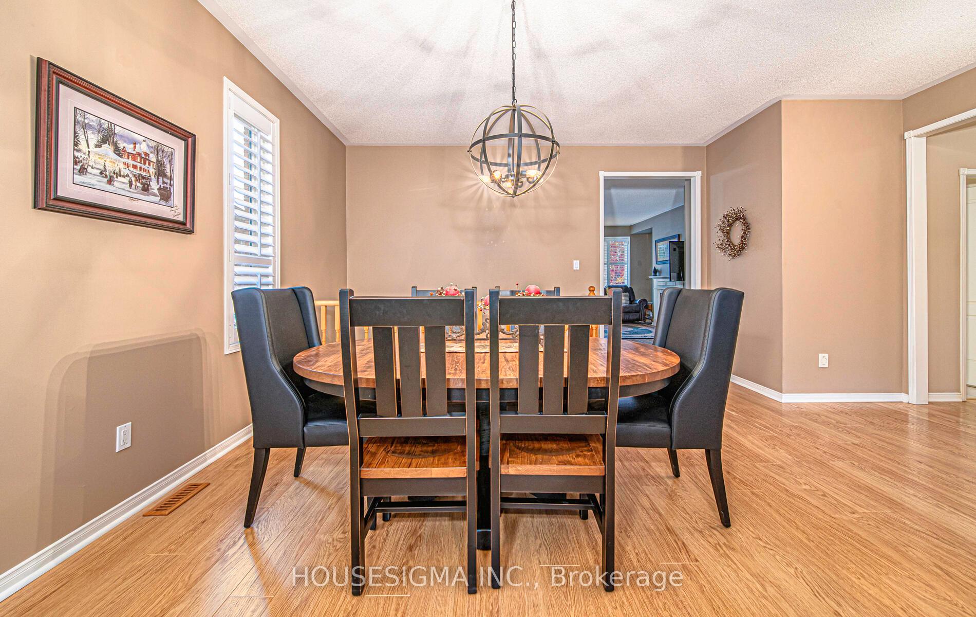 Photo 10 of 58 Joseph Street, Uxbridge — HOMEH