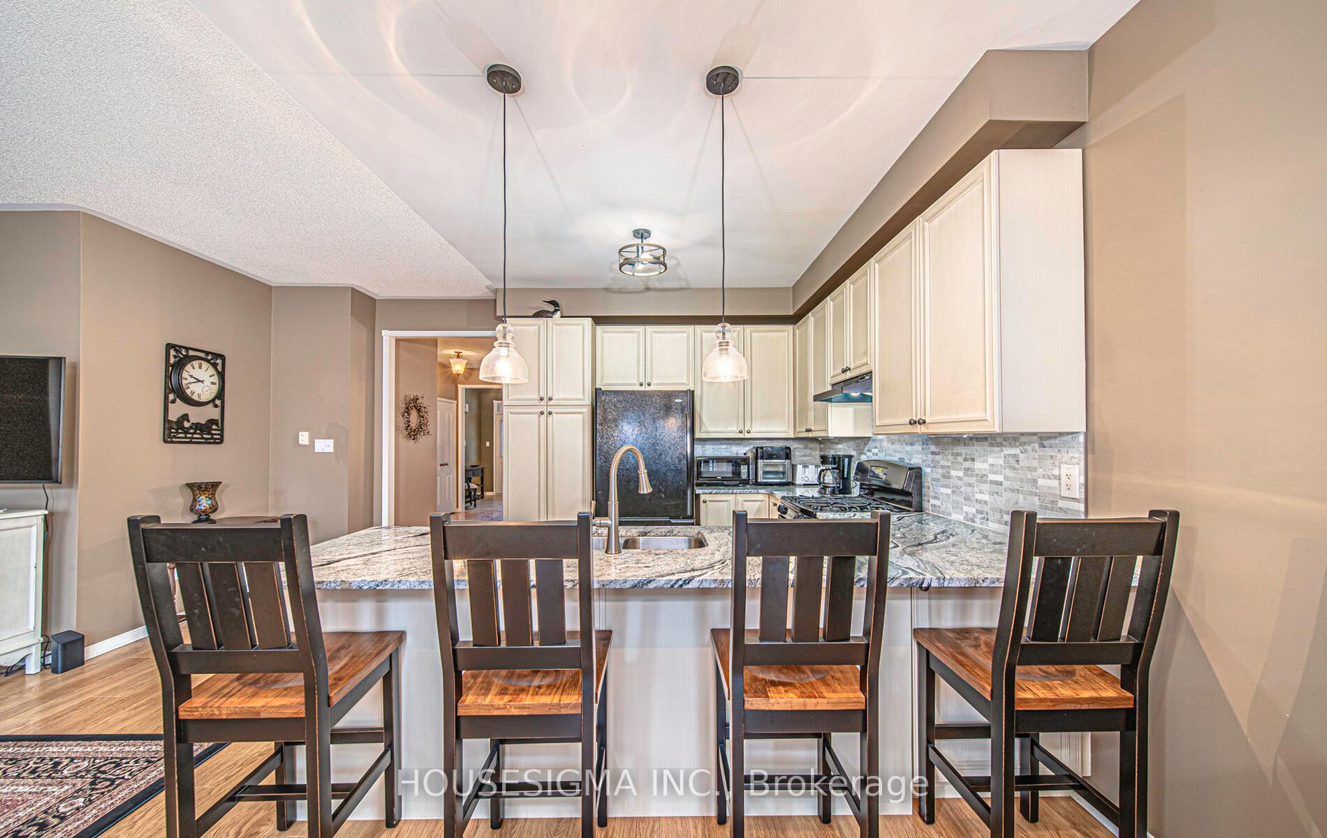 Photo 13 of 58 Joseph Street, Uxbridge — HOMEH