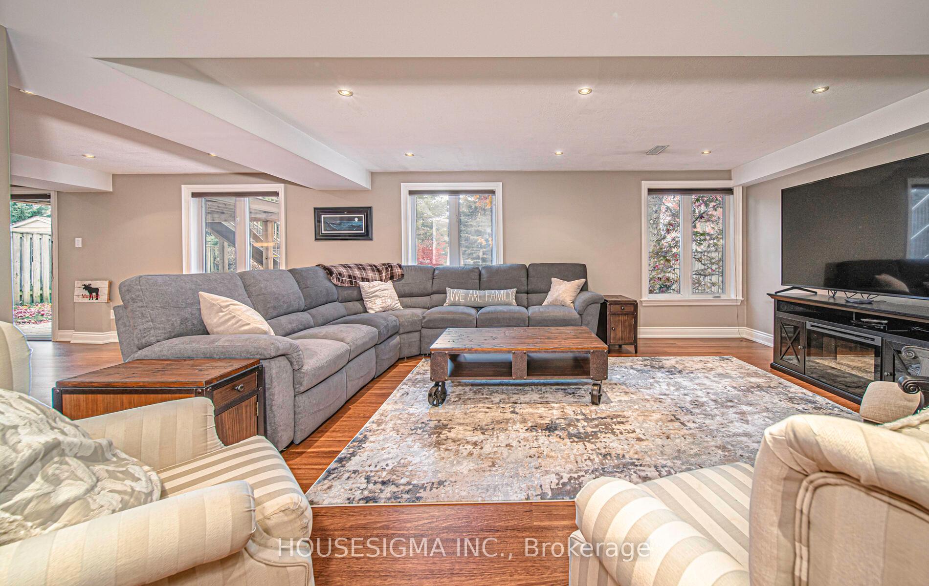 Photo 23 of 58 Joseph Street, Uxbridge — HOMEH