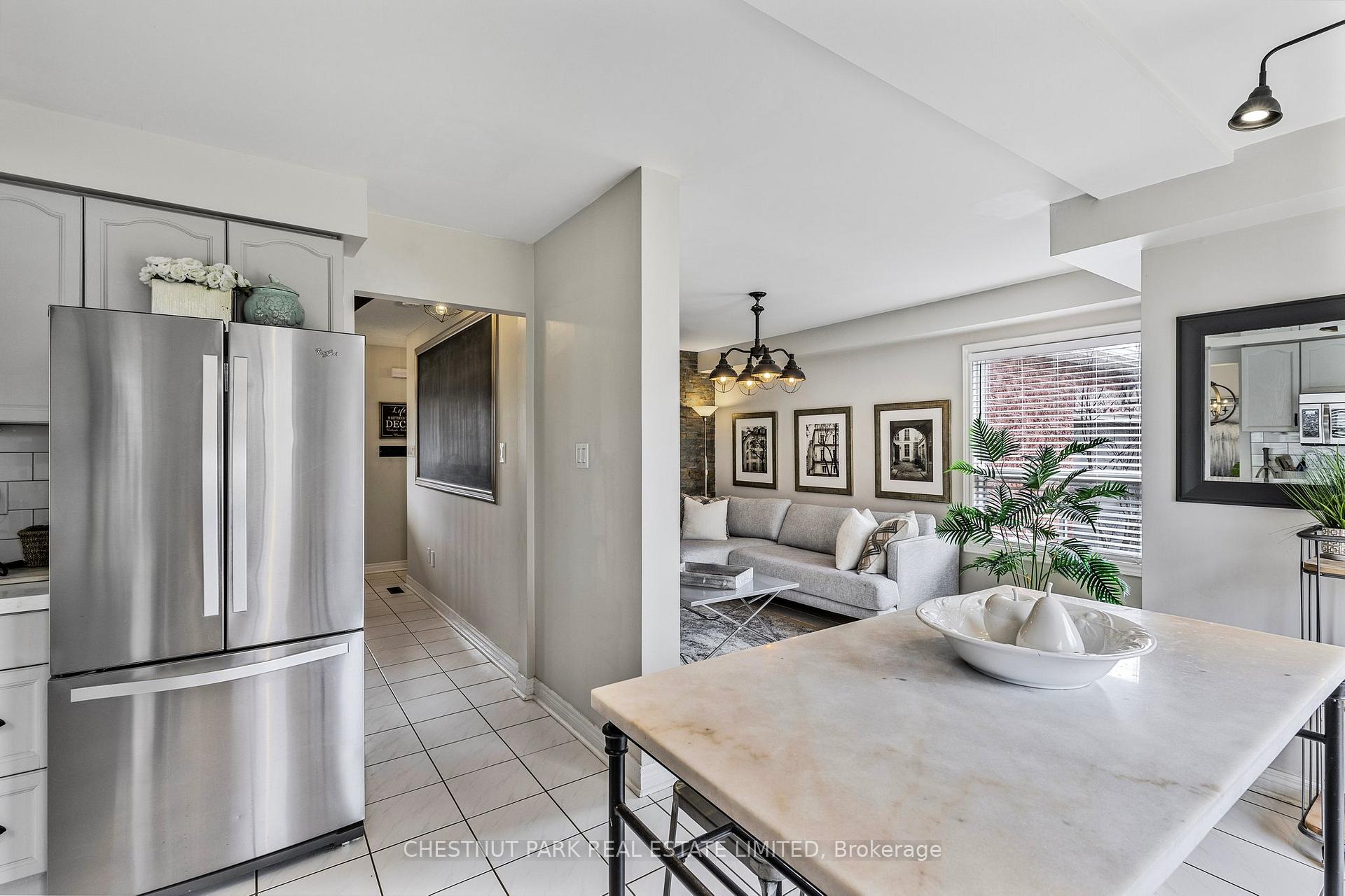 Photo 11 of 2270 Taylorwoods Boulevard, Innisfil, Alcona — HOMEH