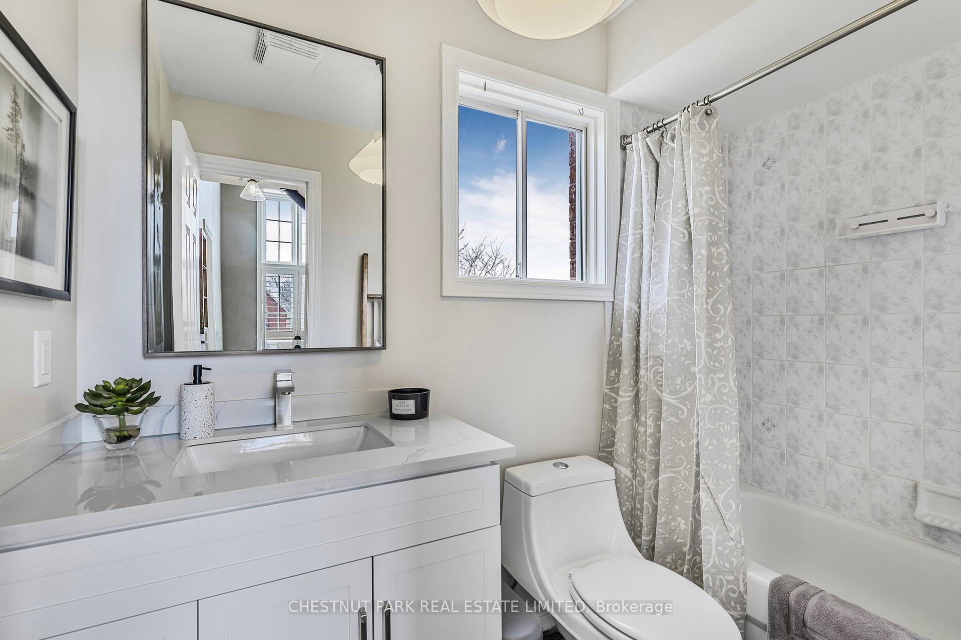 Photo 18 of 2270 Taylorwoods Boulevard, Innisfil, Alcona — HOMEH
