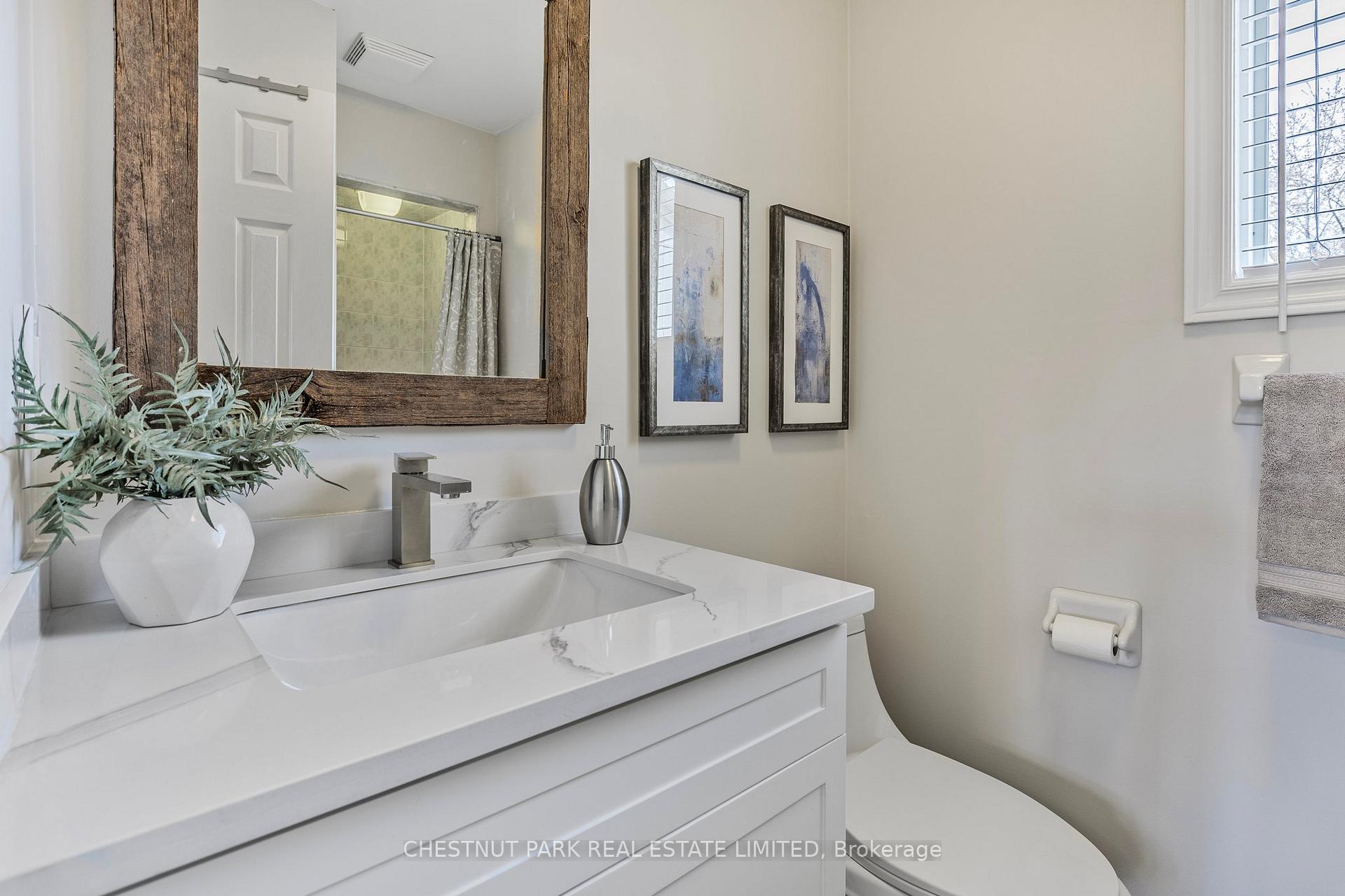 Photo 24 of 2270 Taylorwoods Boulevard, Innisfil, Alcona — HOMEH