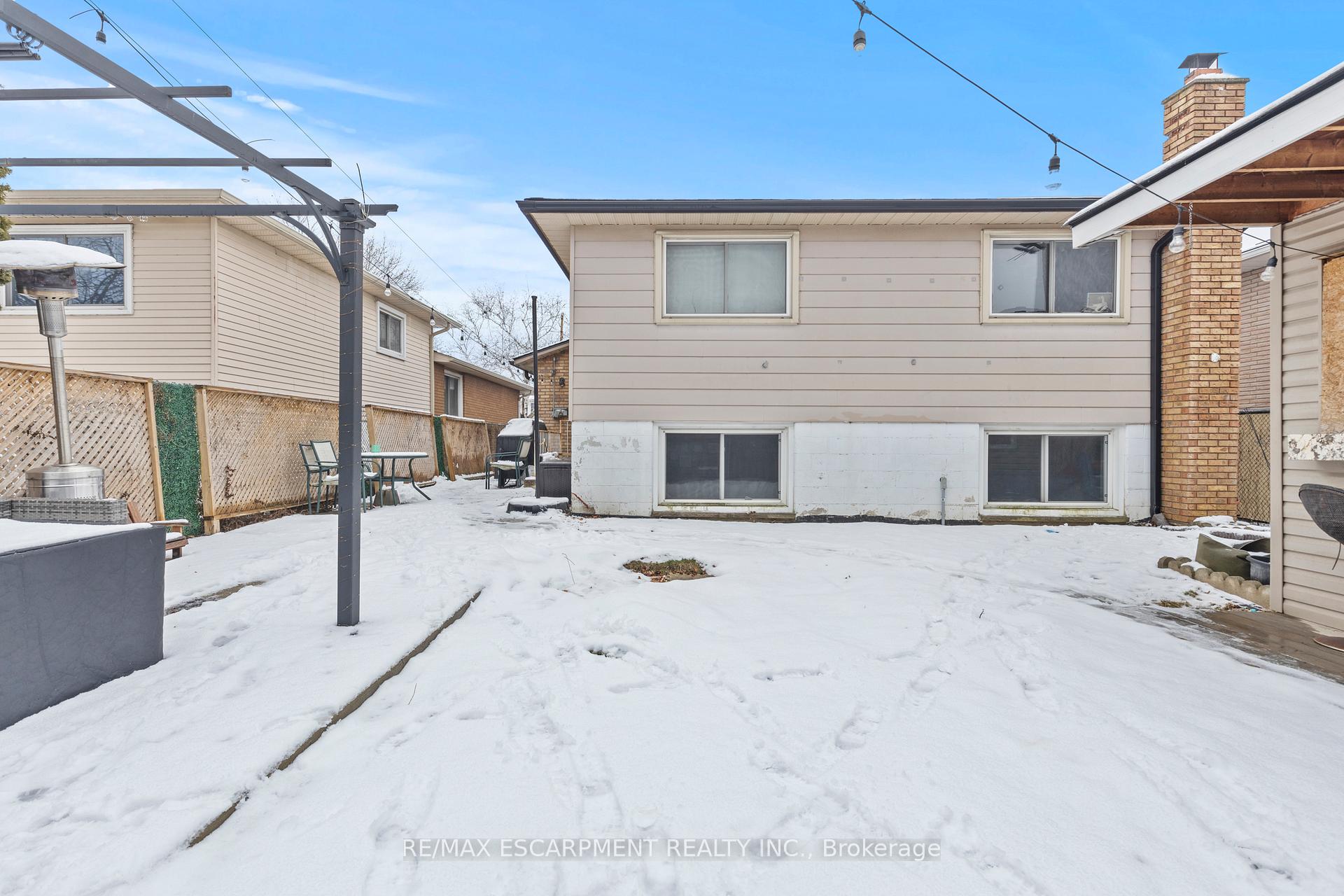 Photo 23 of 332 Highridge Avenue, Hamilton, Riverdale — HOMEH