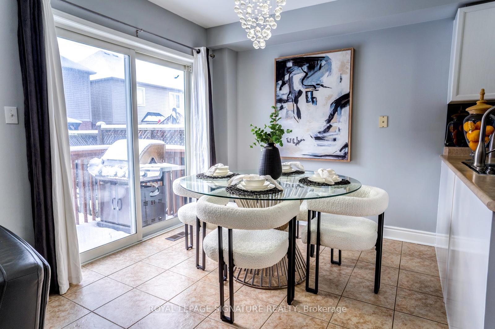 Photo 10 of 33 Tansley Crescent, Ajax, Northeast Ajax — HOMEH