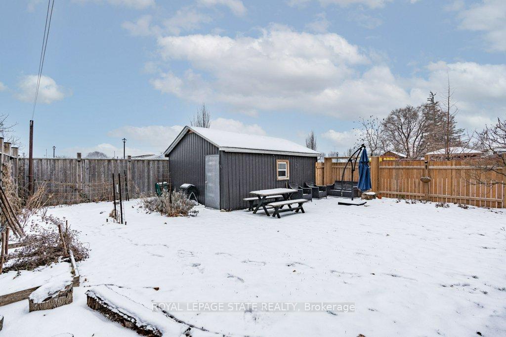 Photo 40 of 29 Weir Street S, Hamilton, Bartonville — HOMEH