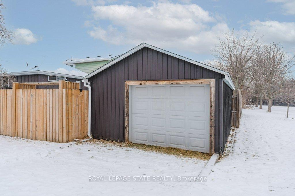 Photo 38 of 29 Weir Street S, Hamilton, Bartonville — HOMEH