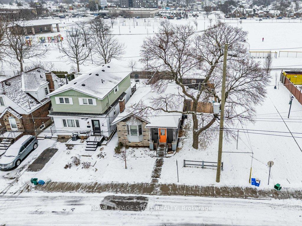 Photo 35 of 29 Weir Street S, Hamilton, Bartonville — HOMEH