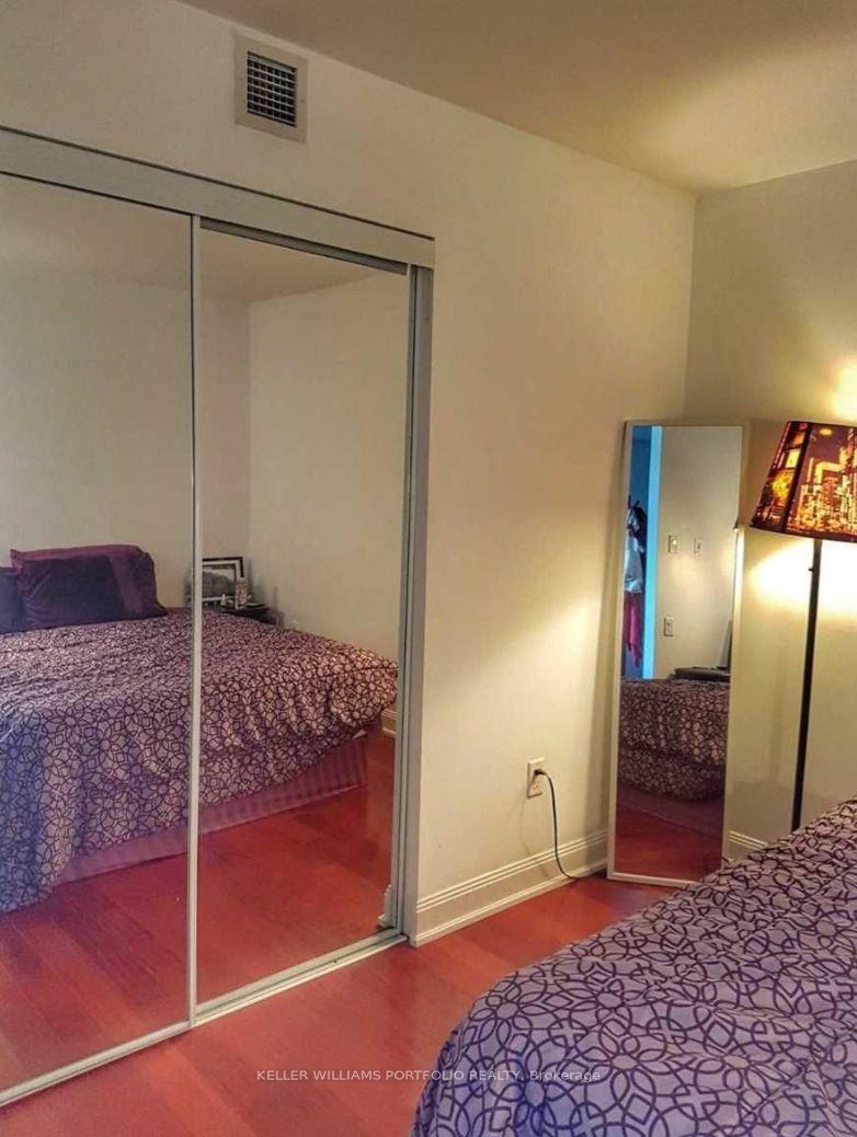 Photo 3 of Unit 2204, 2181 Yonge Street, Toronto, Yonge-Eglinton — HOMEH