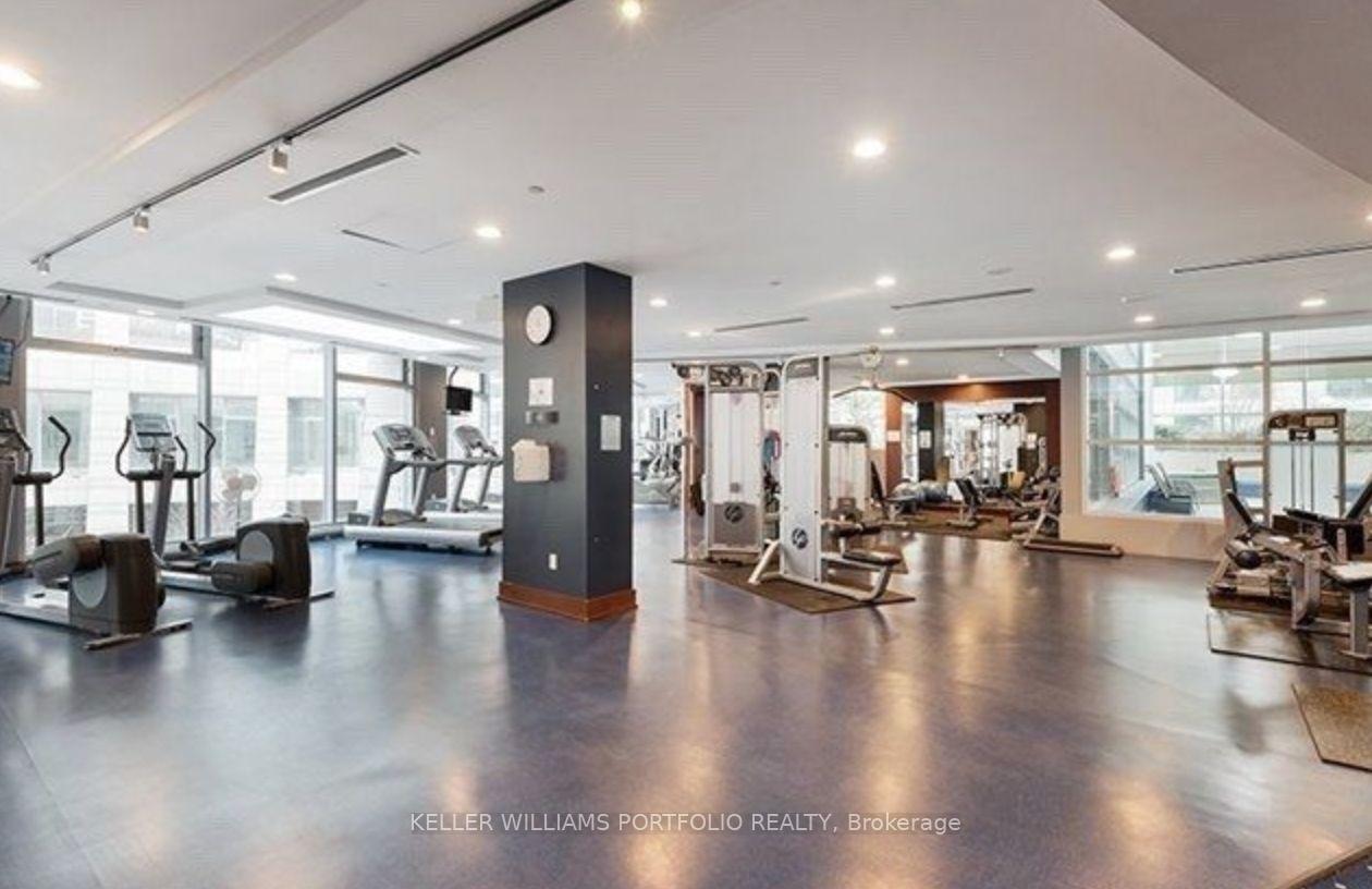 Photo 11 of Unit 2204, 2181 Yonge Street, Toronto, Yonge-Eglinton — HOMEH