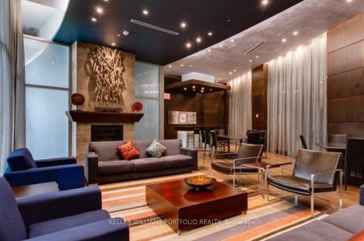 Photo 10 of Unit 2204, 2181 Yonge Street, Toronto, Yonge-Eglinton — HOMEH