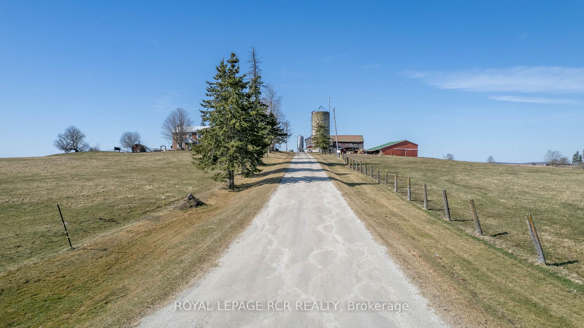 Photo 3 of 17130 8th Concession, King, Rural King — HOMEH