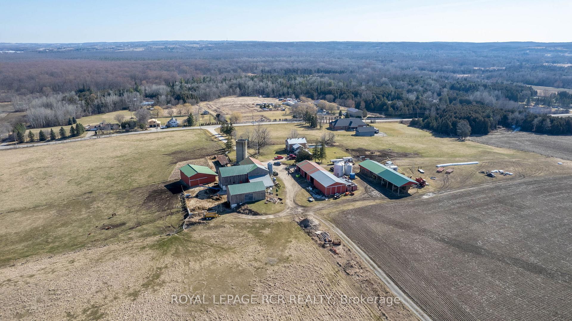 Photo 4 of 17130 8th Concession, King, Rural King — HOMEH