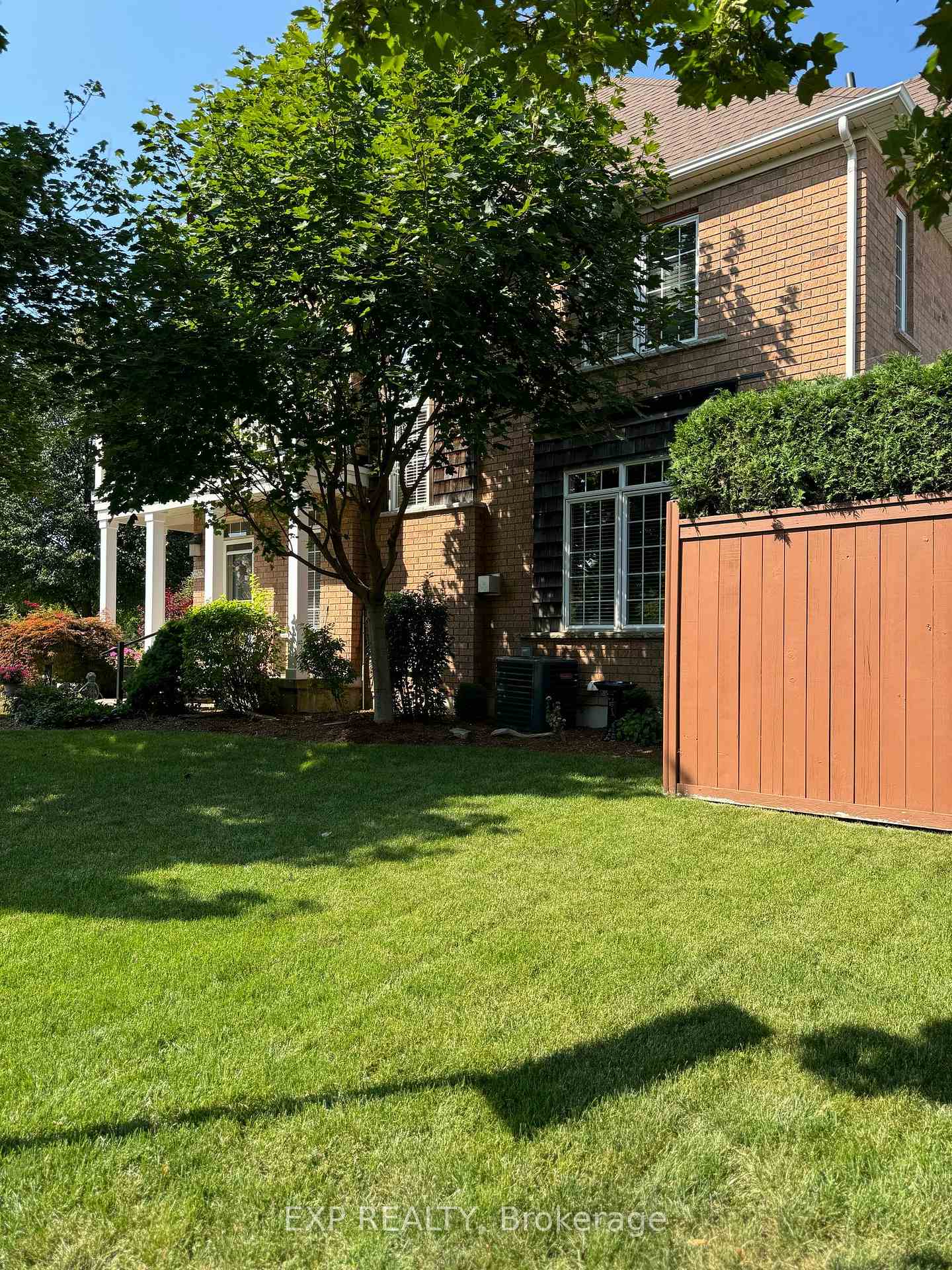 Photo 48 of 35 Northampton Boulevard, Hamilton, Winona Park — HOMEH