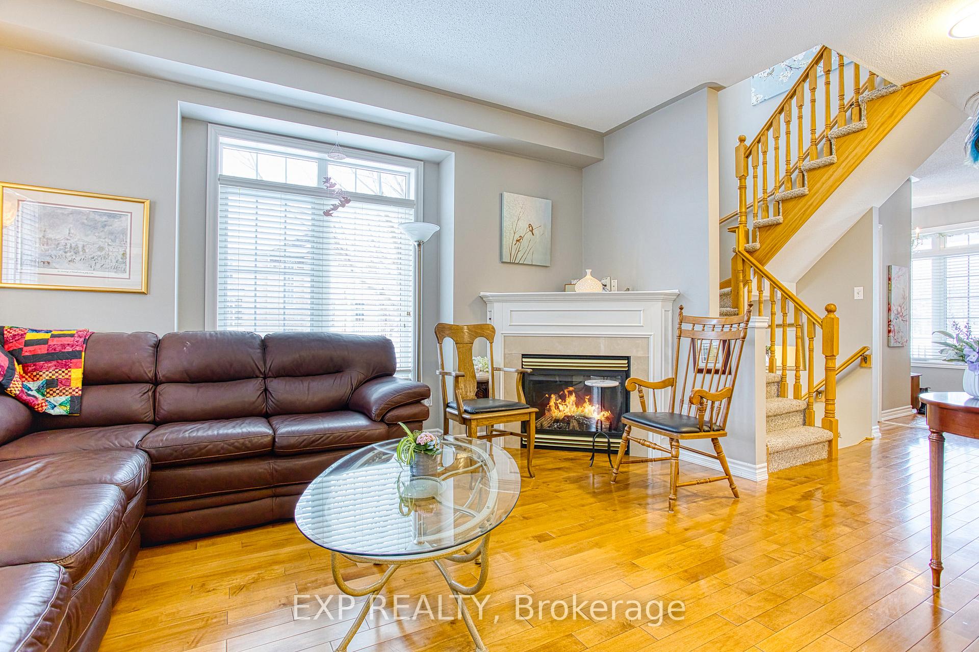Photo 4 of 35 Northampton Boulevard, Hamilton, Winona Park — HOMEH