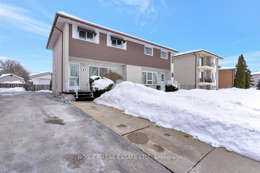 Photo 3 of 47 Secord Avenue, Kitchener — HOMEH