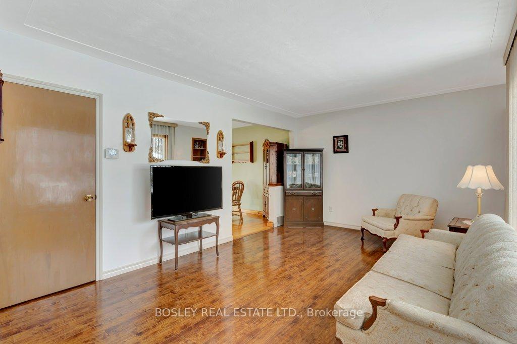 Photo 2 of 47 Secord Avenue, Kitchener — HOMEH