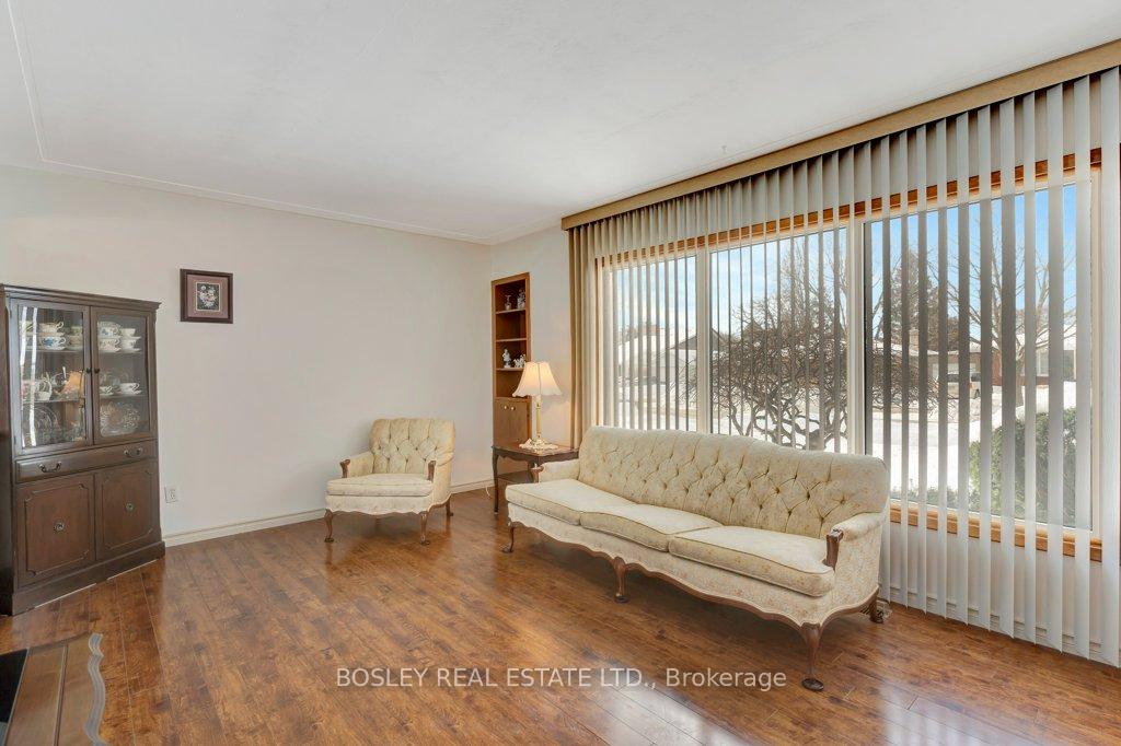 Photo 14 of 47 Secord Avenue, Kitchener — HOMEH