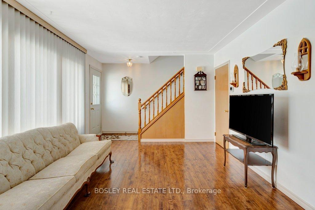Photo 5 of 47 Secord Avenue, Kitchener — HOMEH
