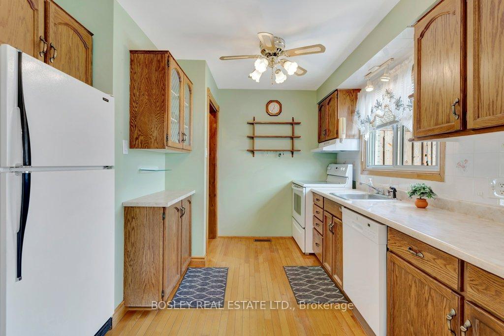 Photo 13 of 47 Secord Avenue, Kitchener — HOMEH