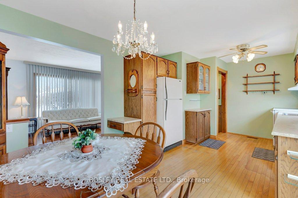 Photo 10 of 47 Secord Avenue, Kitchener — HOMEH