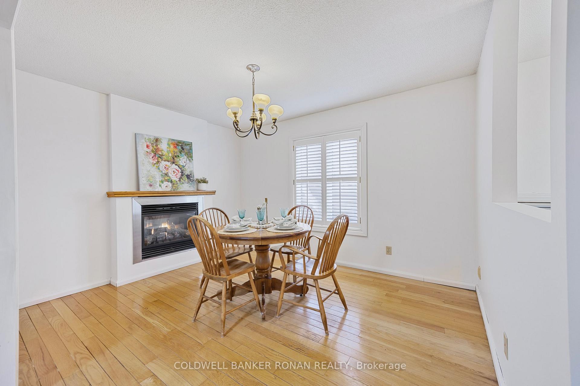 Photo 5 of 14 Albert Street E, New Tecumseth, Alliston — HOMEH