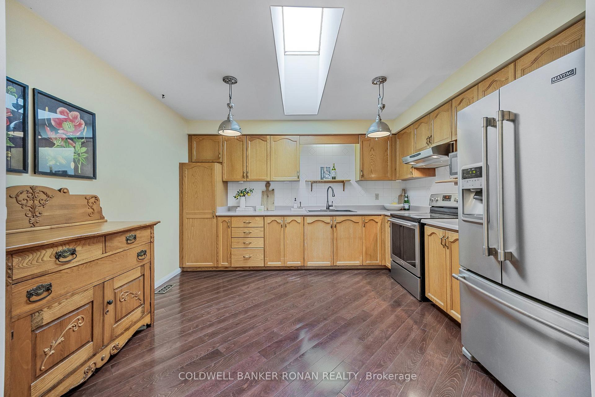 Photo 25 of 14 Albert Street E, New Tecumseth, Alliston — HOMEH