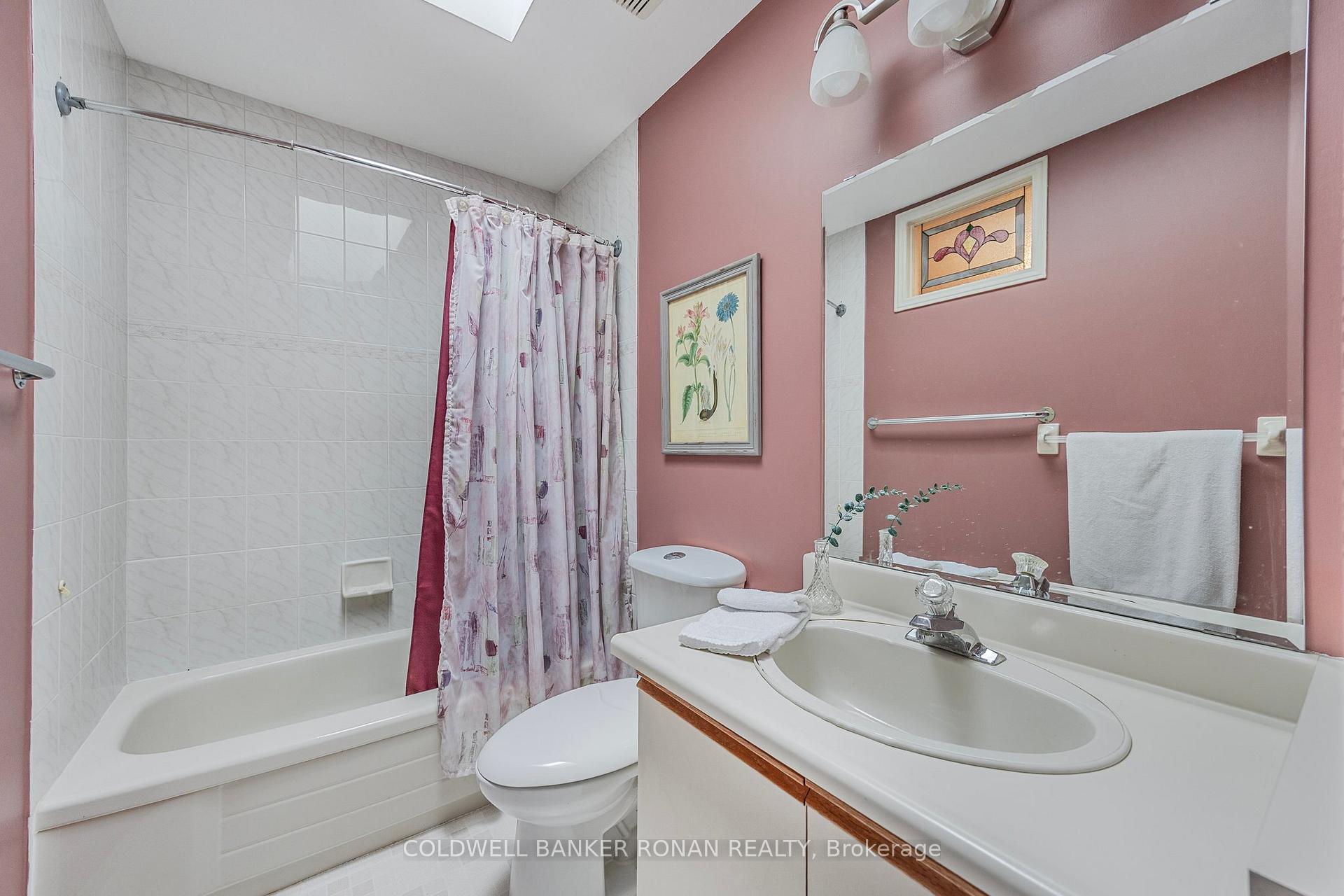 Photo 9 of 14 Albert Street E, New Tecumseth, Alliston — HOMEH