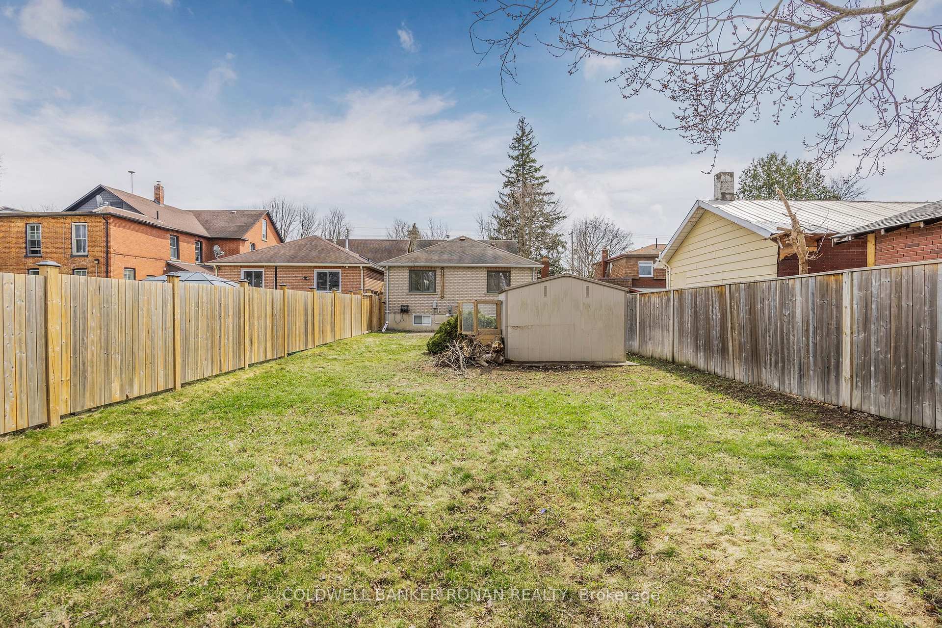 Photo 45 of 14 Albert Street E, New Tecumseth, Alliston — HOMEH