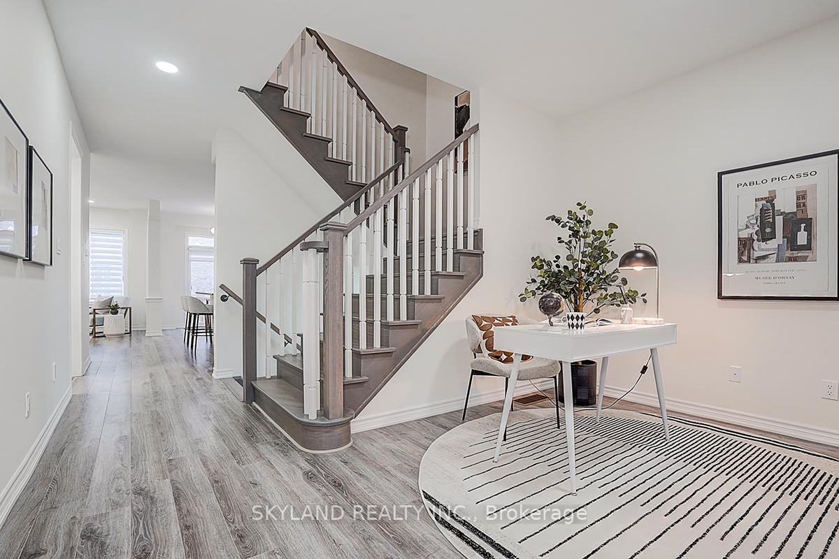 Photo 4 of 12 Hough Lane, Ajax, Central West — HOMEH