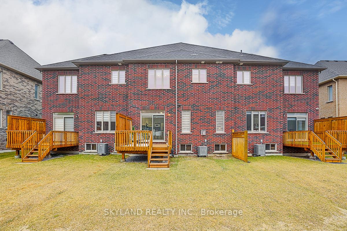 Photo 32 of 12 Hough Lane, Ajax, Central West — HOMEH