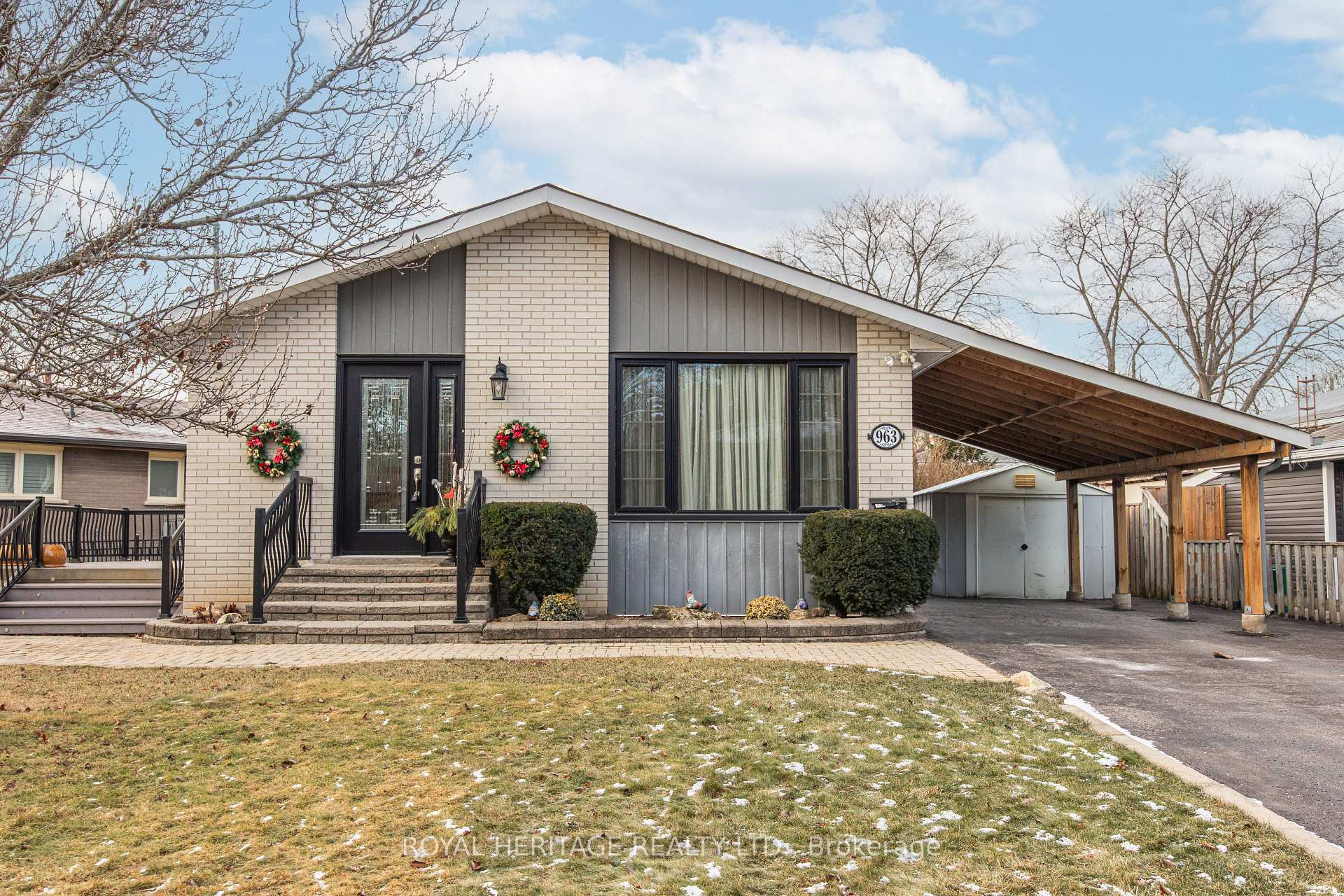 Photo 1 of 963 Timmins Gardens, Pickering, Bay Ridges — HOMEH