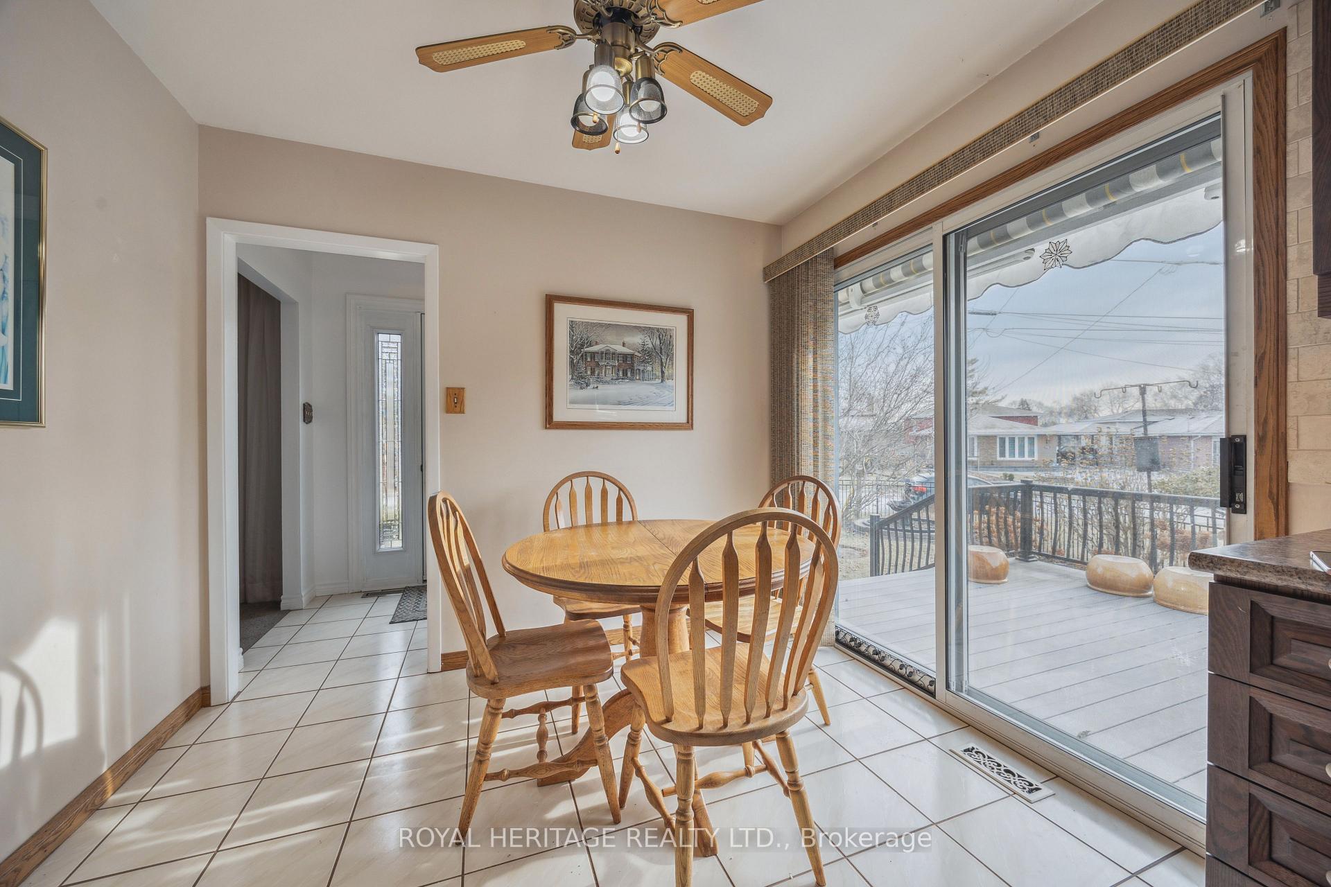 Photo 7 of 963 Timmins Gardens, Pickering, Bay Ridges — HOMEH