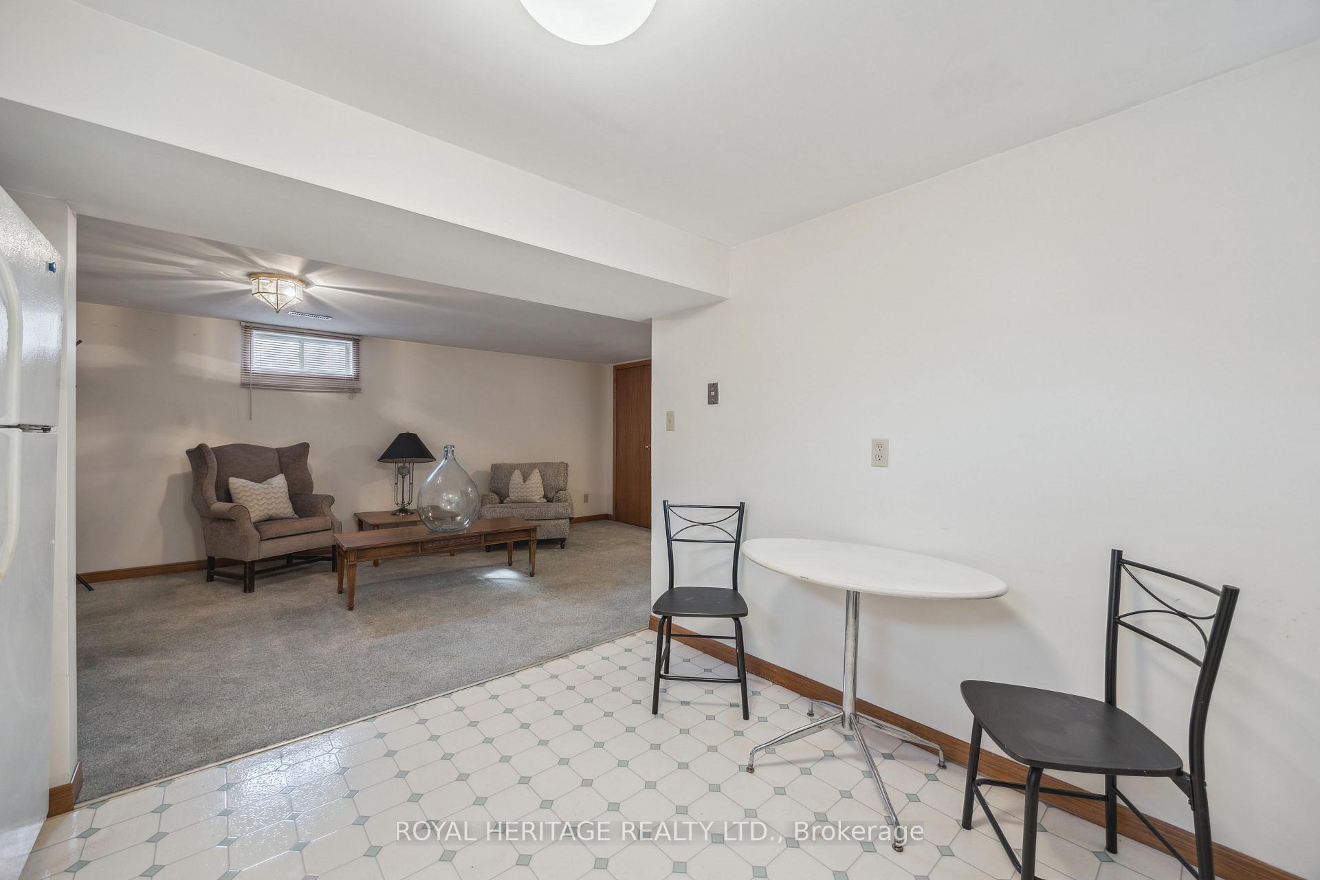 Photo 21 of 963 Timmins Gardens, Pickering, Bay Ridges — HOMEH